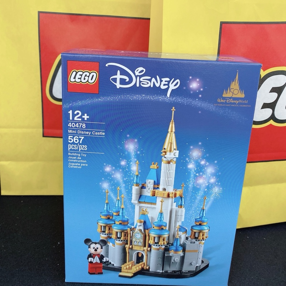 Brand new in box! Lego 40478 mini Disney castle